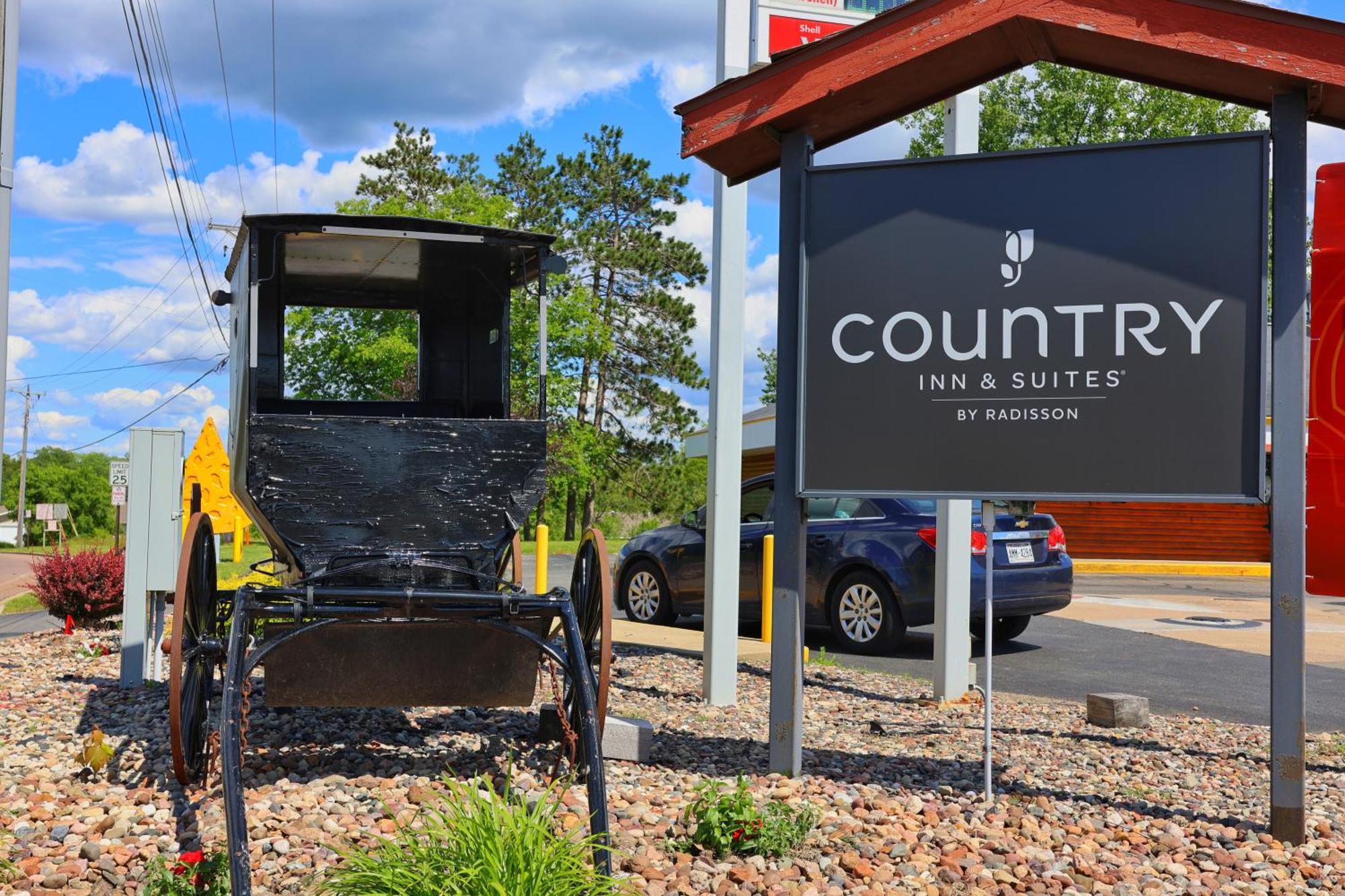 Country Inn & Suites By Radisson, Sparta, Wi Buitenkant foto