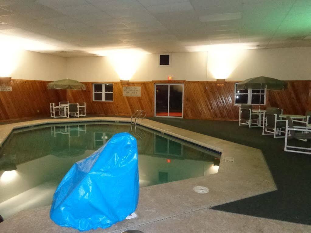 Country Inn & Suites By Radisson, Sparta, Wi Buitenkant foto